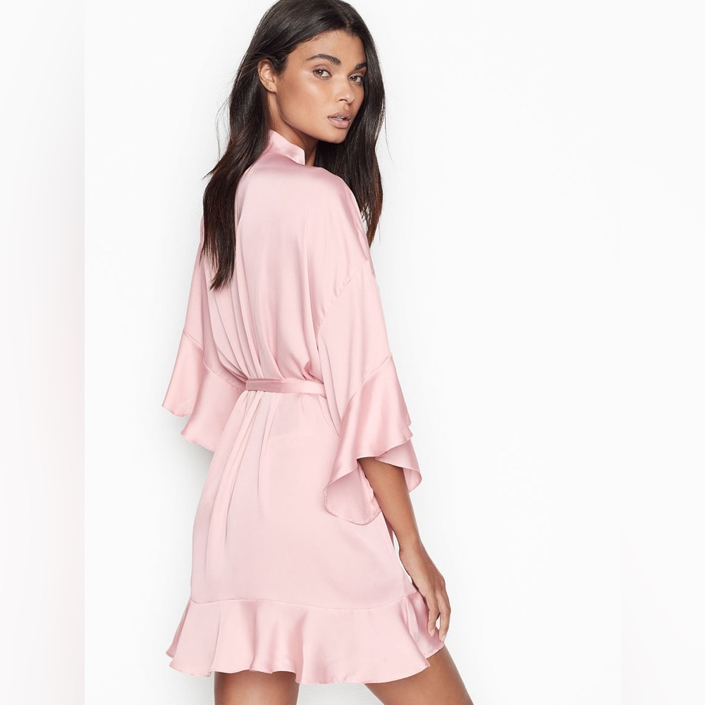 Victorias Secret Flounce Robe